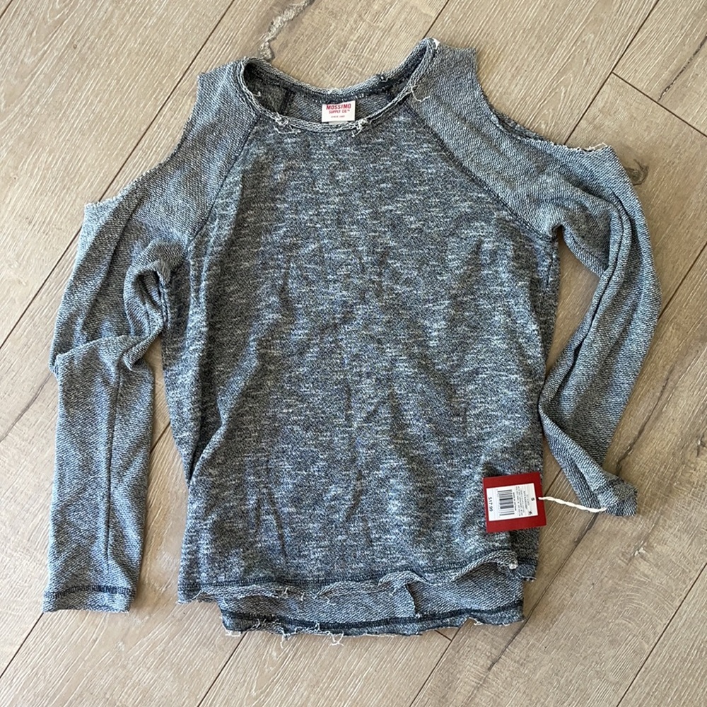 NWT Cold Shoulder Distressed Mossimo Sweater
